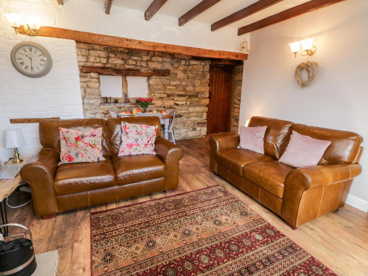 The Lodge Whitby Bagian luar foto